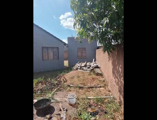 2 BEDROOM HOUSE FOR SALE IN SOSHANGUVE GG